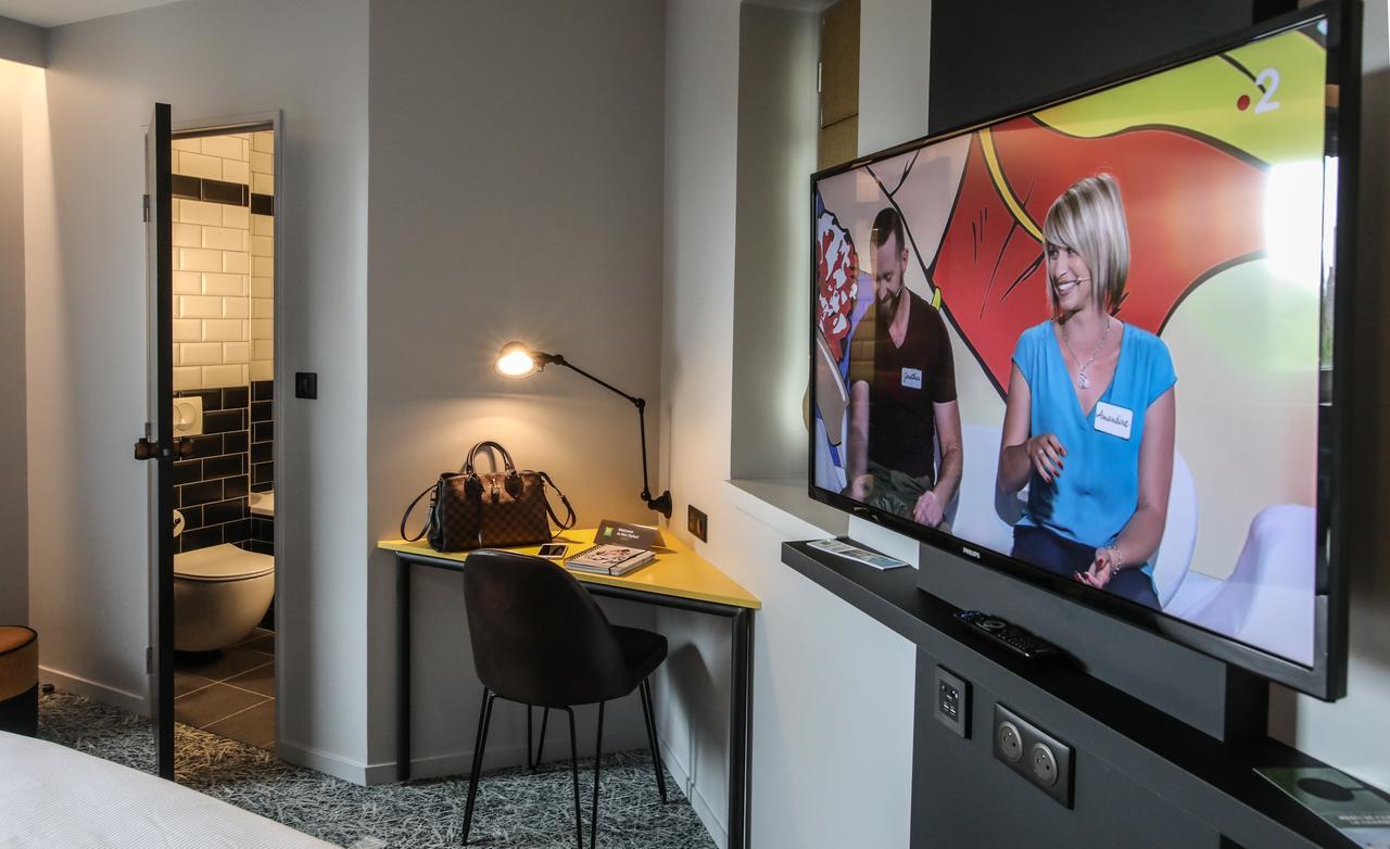 Ibis Styles Clermont-Ferrand Republique Hotel Exterior foto